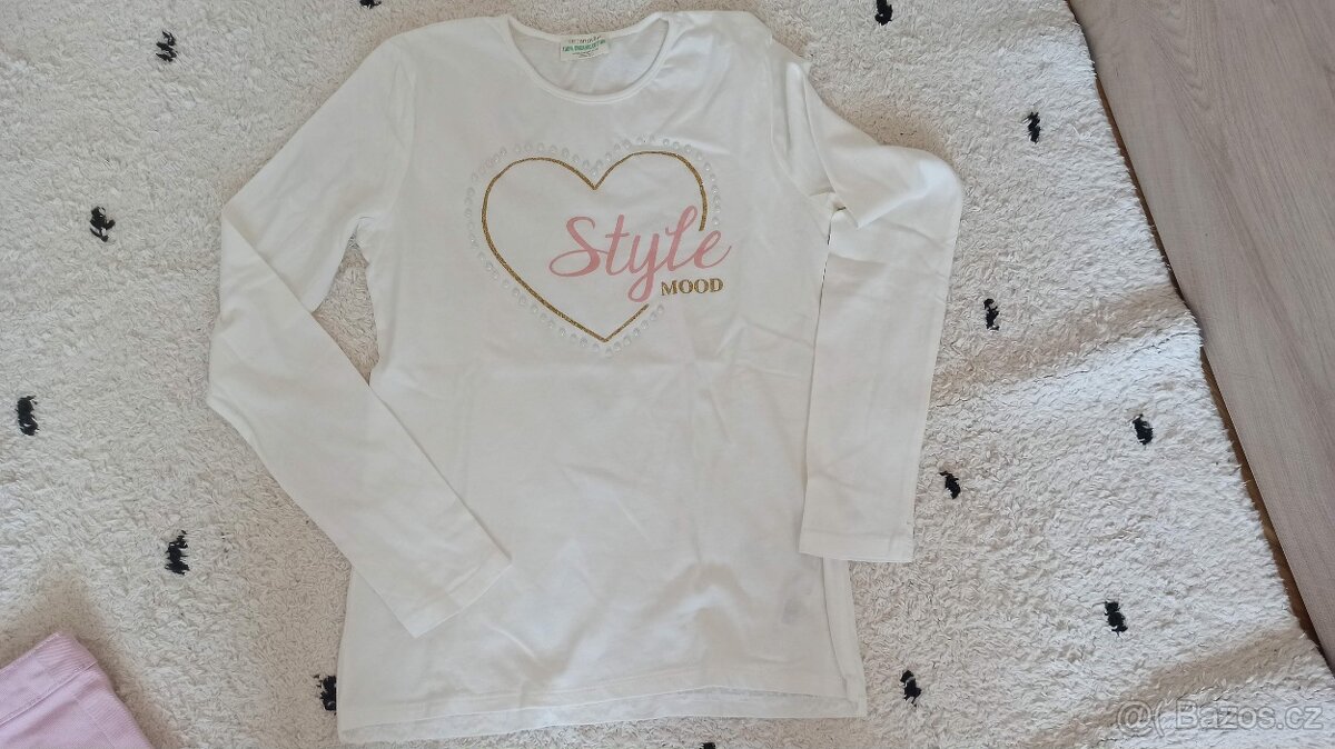 Dívčí triko s dlouhým rukávem - vel. 152-158 - nové