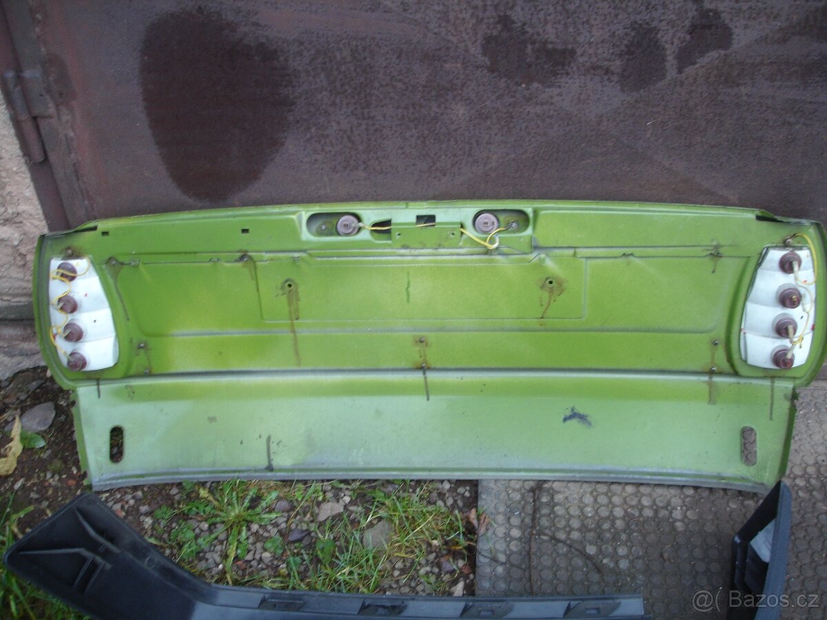 Škoda 105, 120, Garde.