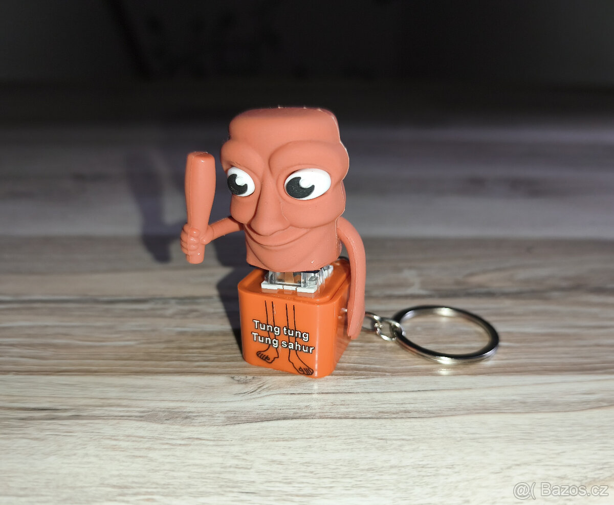 Přívěsek na klíče Italian Brainrot Tung Tung Tung Sahur