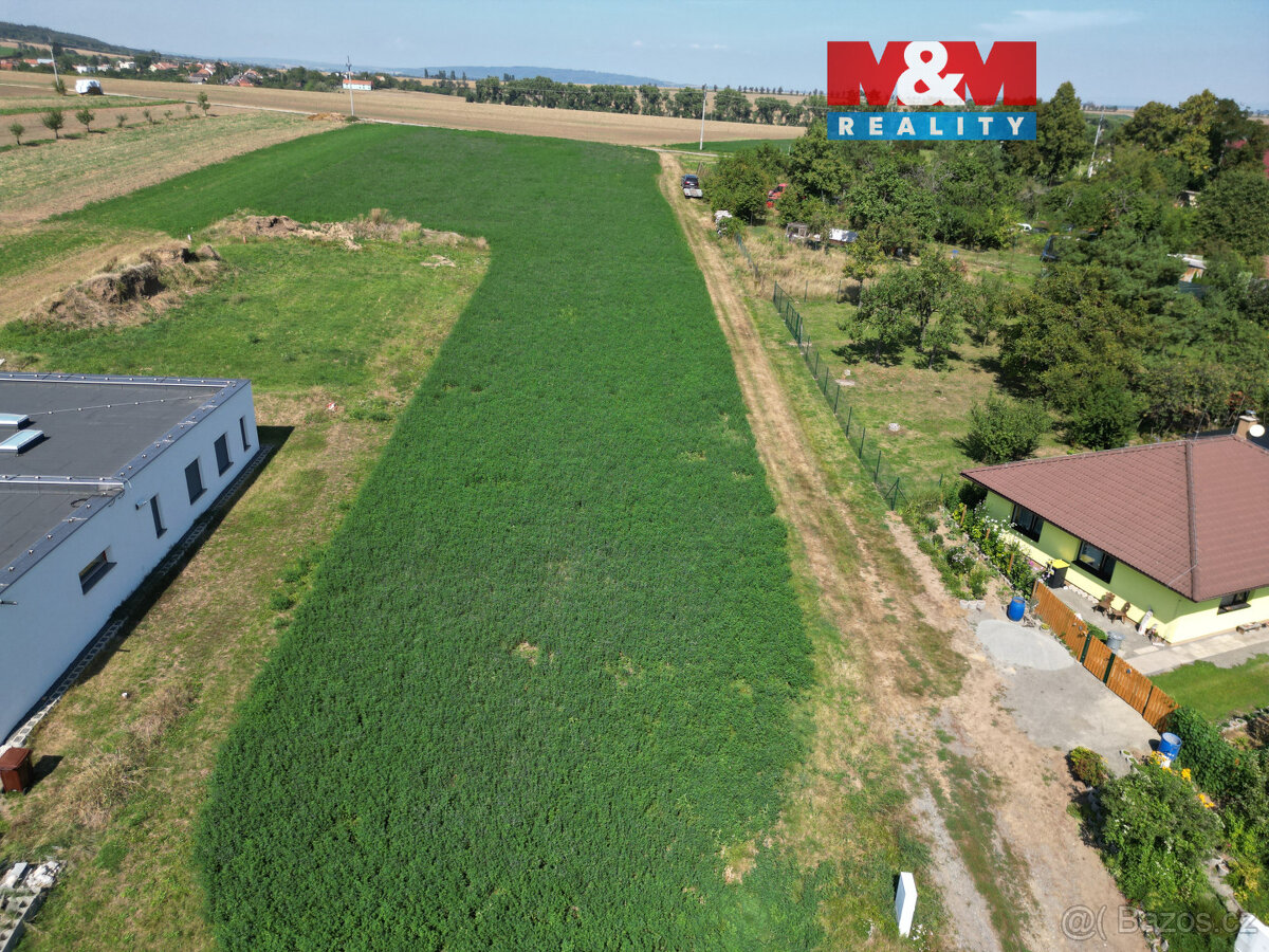 Prodej pozemku k bydlení, 700 m², Určice