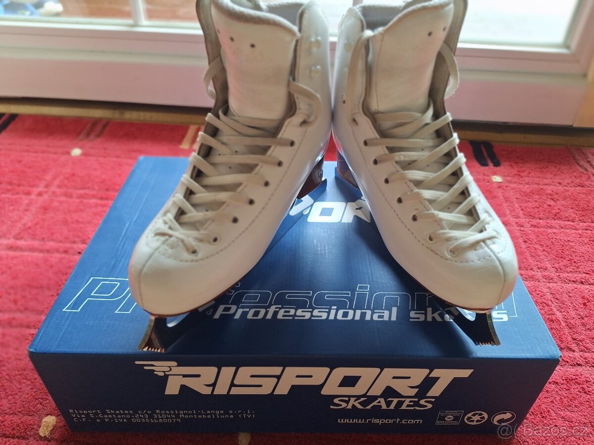Prodám závodní krasobrusle Risport RF light vel. 220