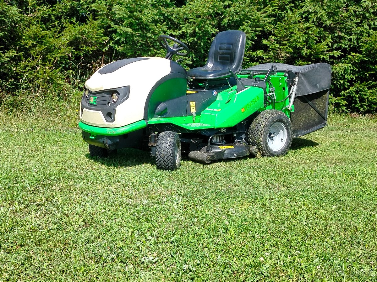 Etesia 100 s uzávěrkou