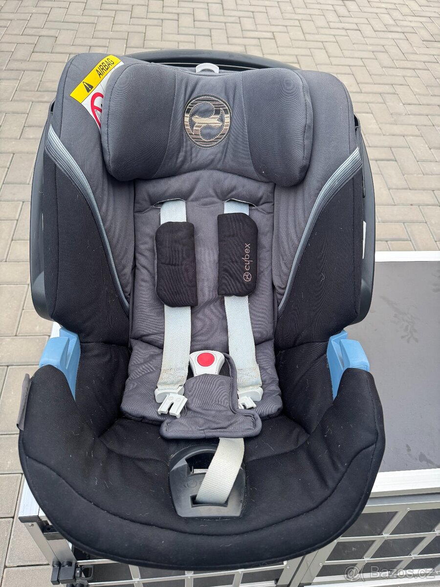 Cybex ATON 5 2022