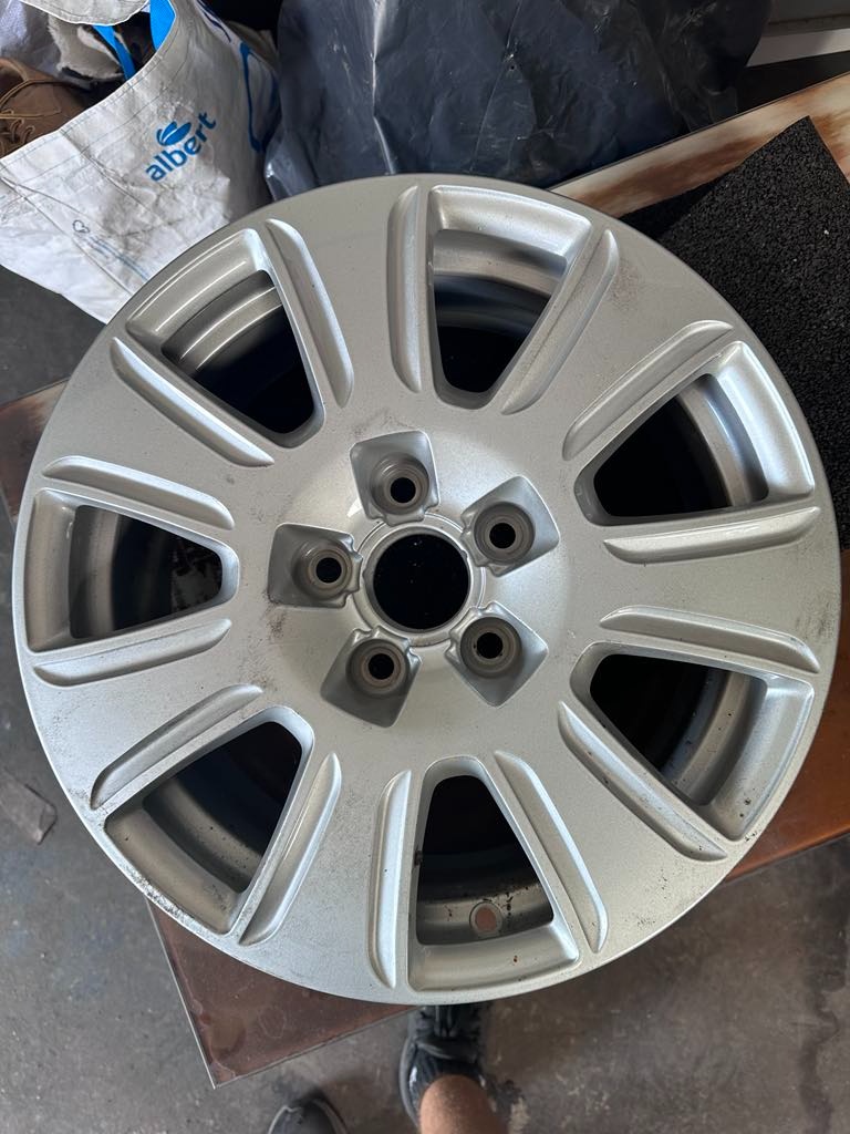 Alu Audi R16 6,5J ET 33