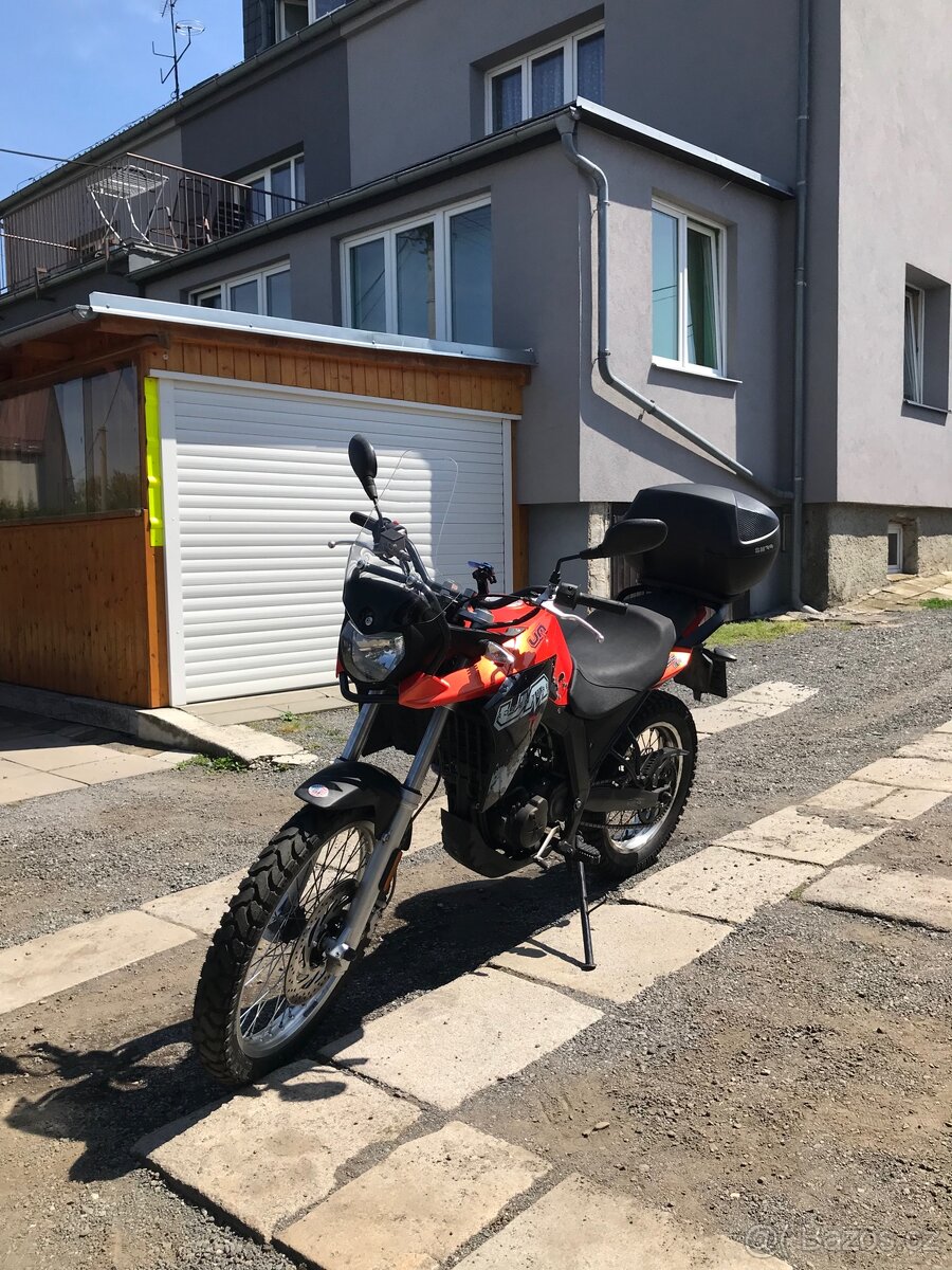 Um dsr adventure tt 125 2018 (při rychlém jednání sleva)