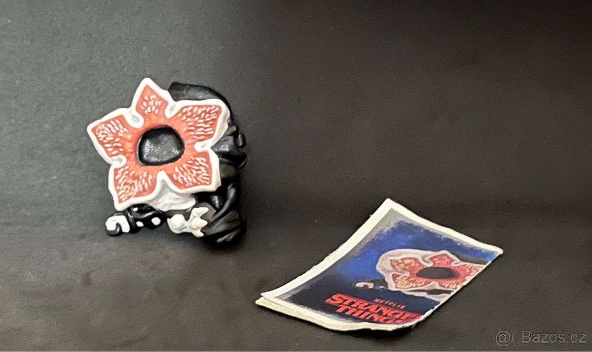 Kinder joy stranger things demogorgon na tužku