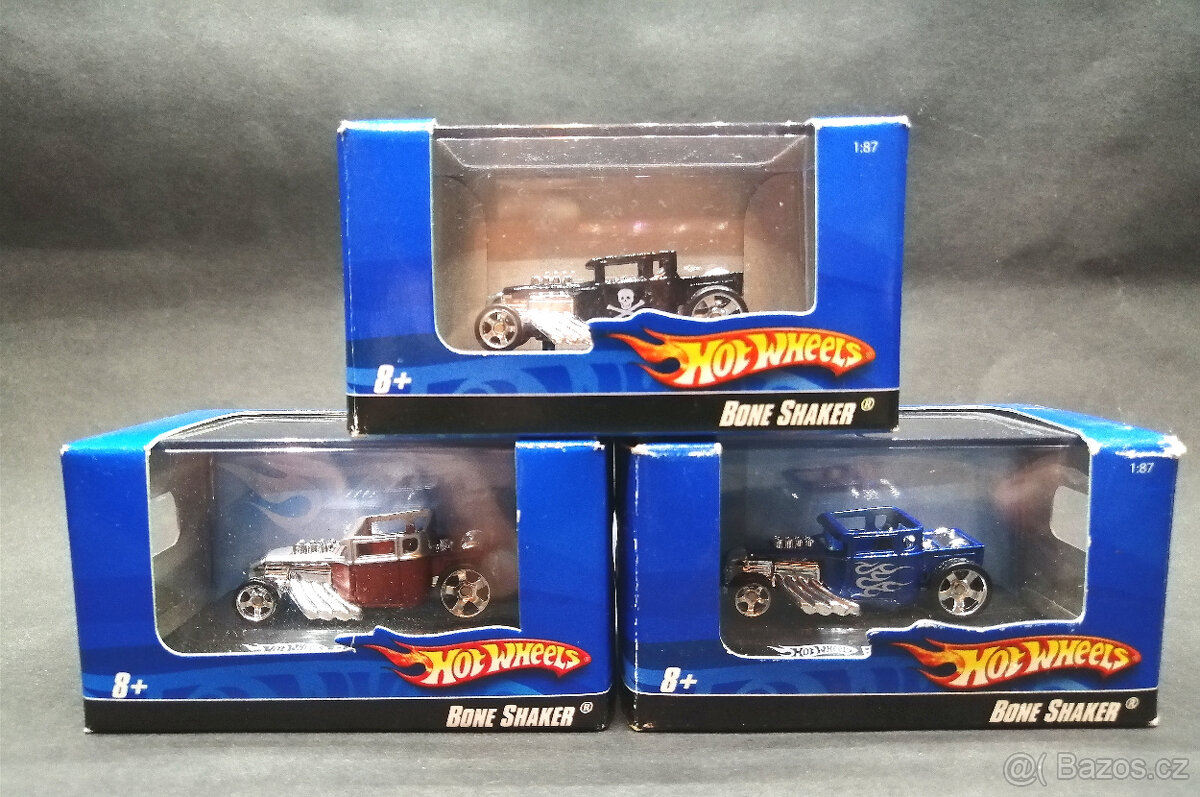 autíčka hot wheels bone shaker