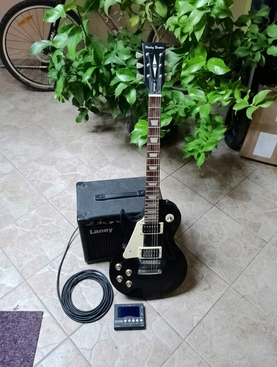Kytarový set pro LEVÁKY: Harley Benton (Les Paul) + kombo