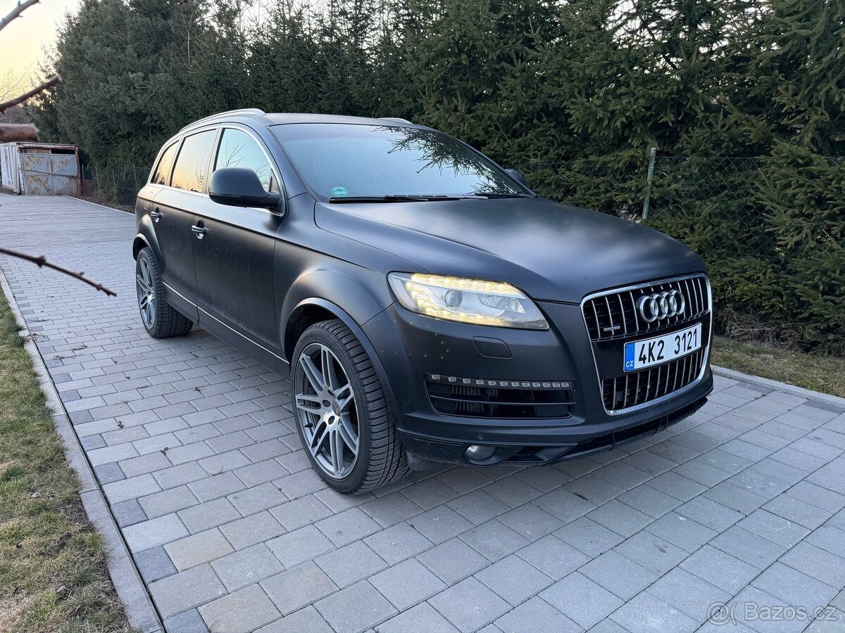 Audi Q7 4.2 tdi 240kw.