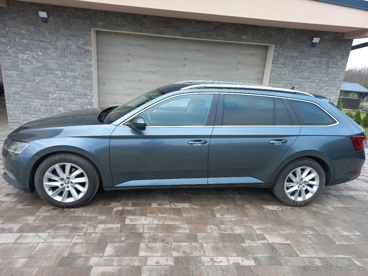 Škoda Superb III combi 2017 panorama