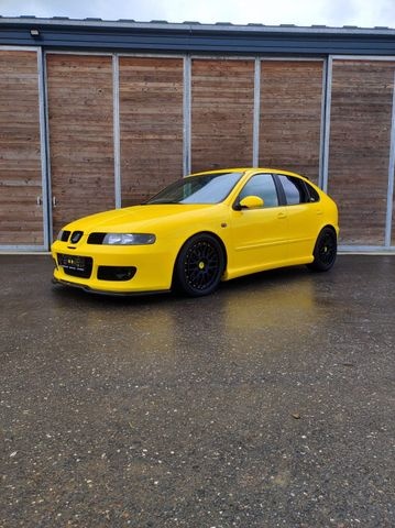 Seat Leon - náhradní díly, karosérie