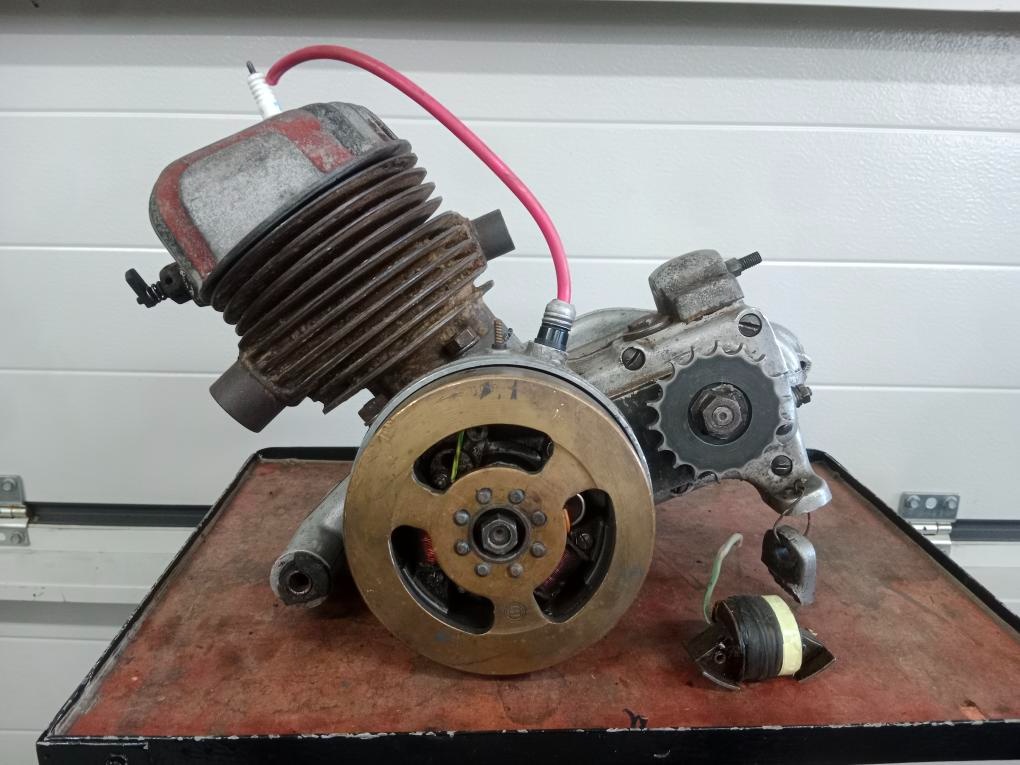 ČZ 175 Předválečná - Kompletní Motor..