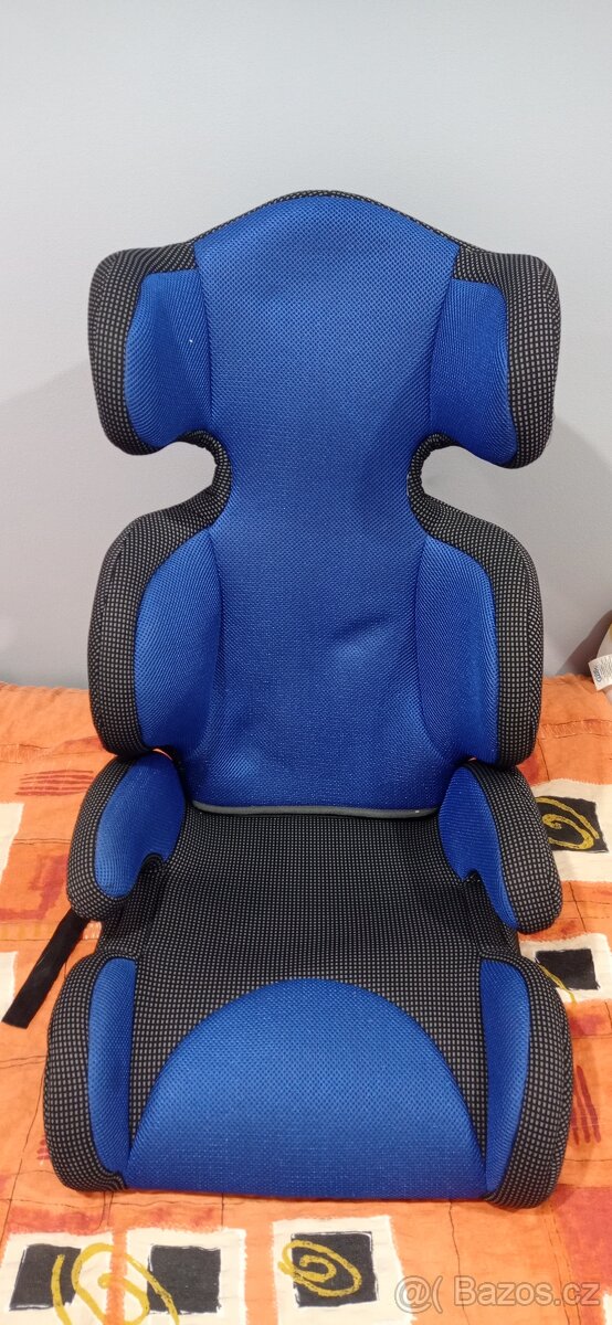 Autosedačka a podsedák