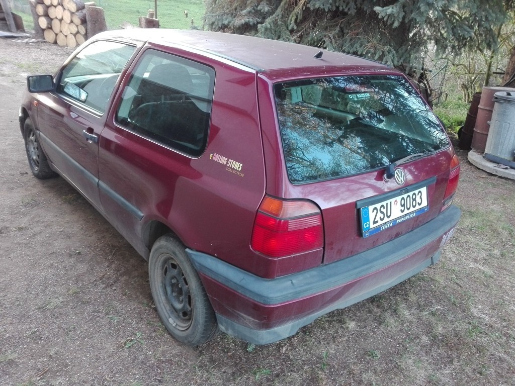 VW Golf mk3 - doklady, štítky, RZ.