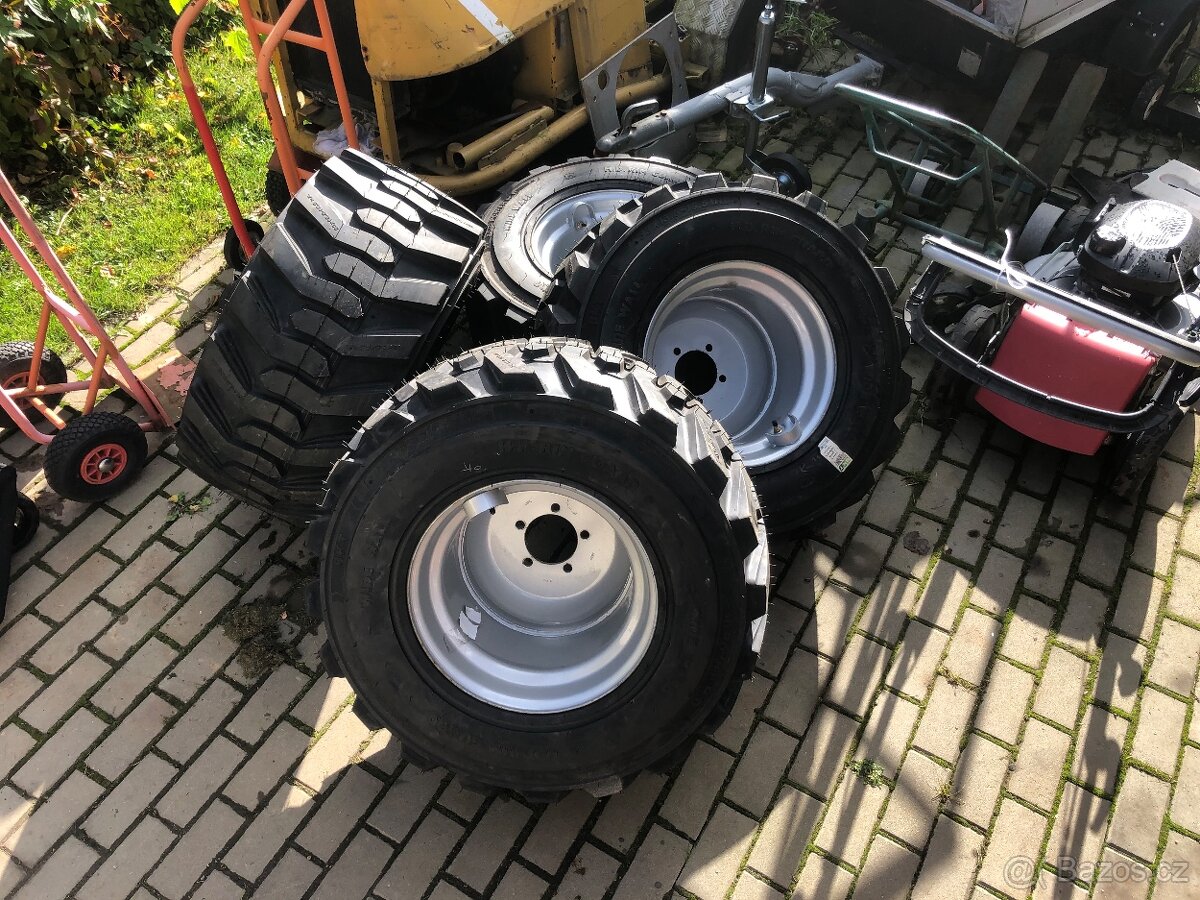 Kola 33x15,5-16,5 12PR