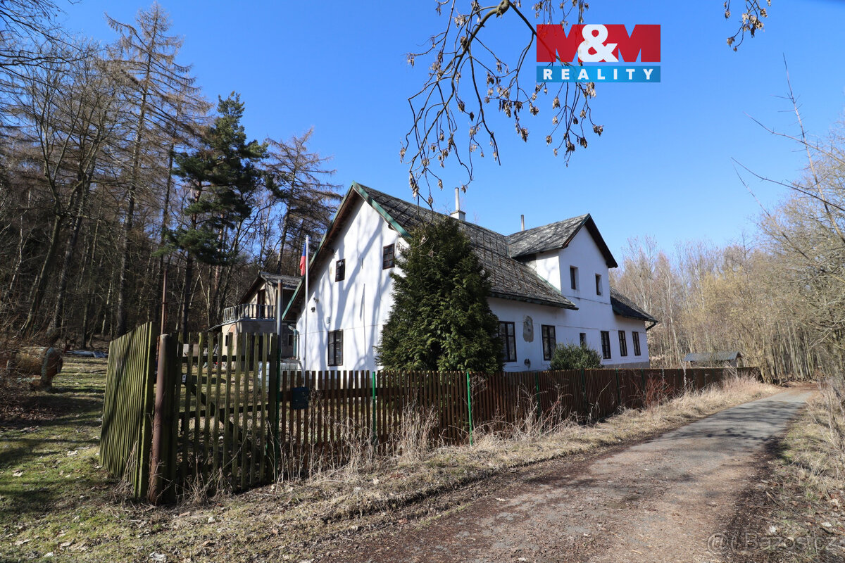 Prodej chalupy, 240 m², Černčice, Žalany