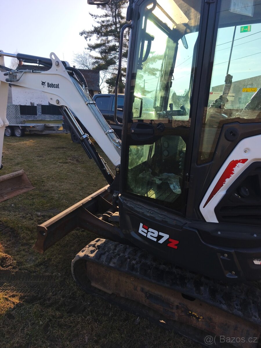 Minibagr Bobcat E27z – rok 2021 – 1711 mth