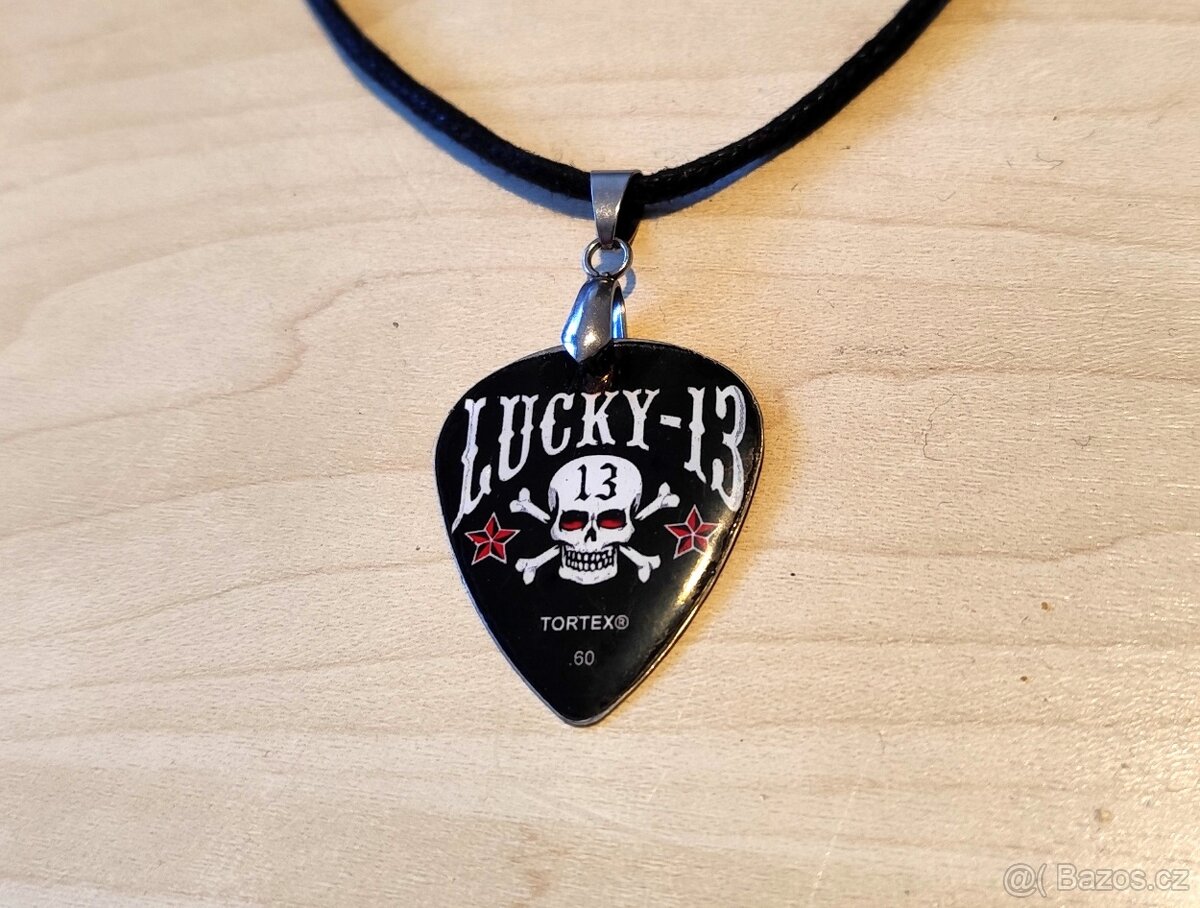 Hand made pick Lucky-13