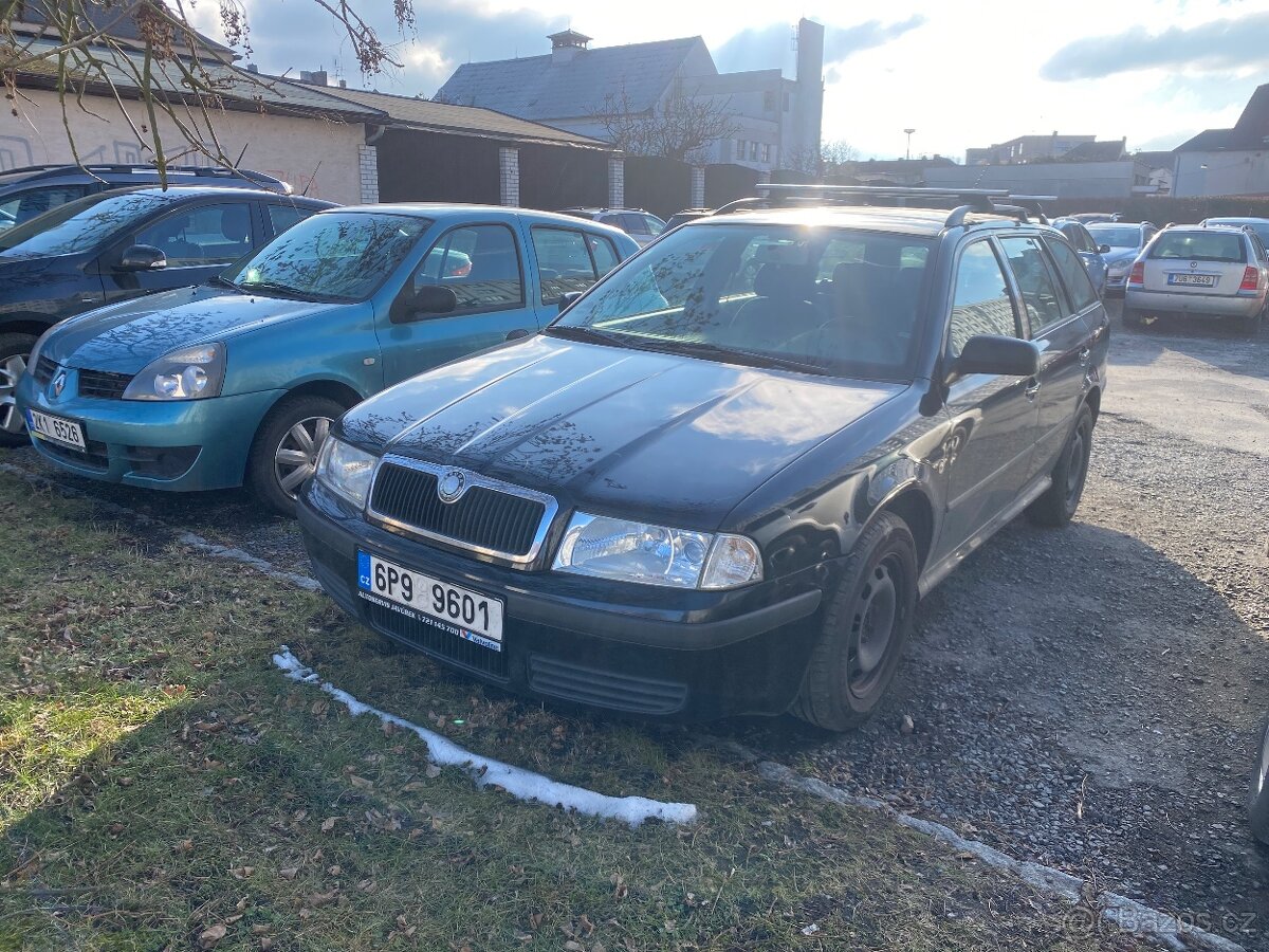 Škoda octavi 1.6 mpi Tour