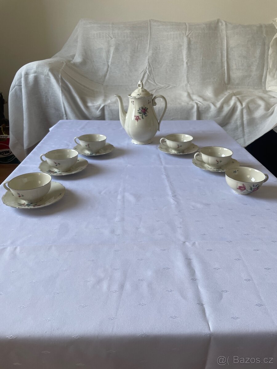 Porcelánový kávový servis – Stará Role