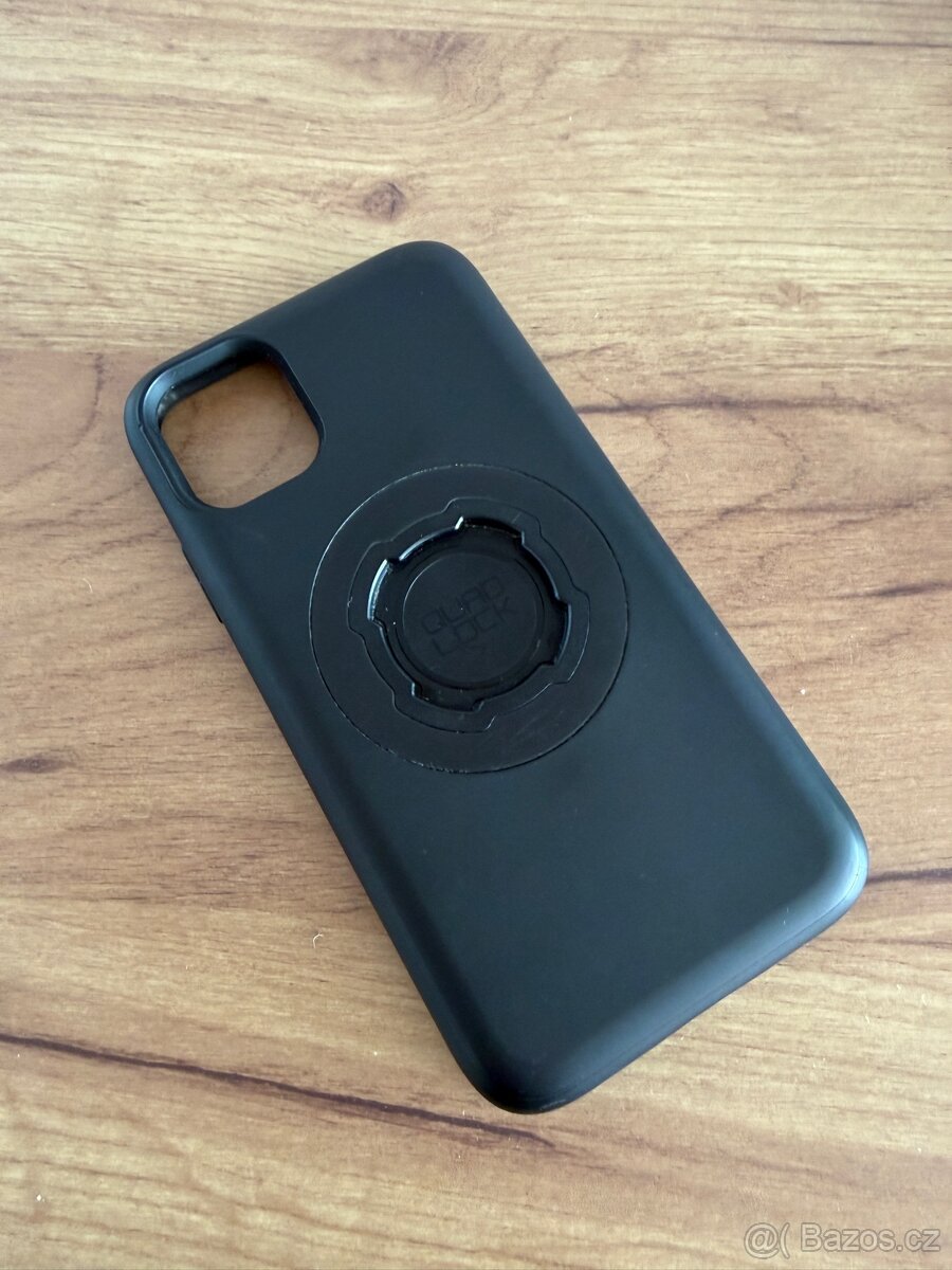 iPhone 11 + Quad lock case