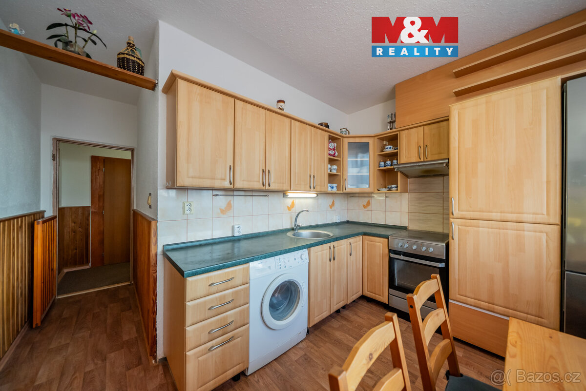 Prodej bytu 2+1, 62,4 m², Uherčice