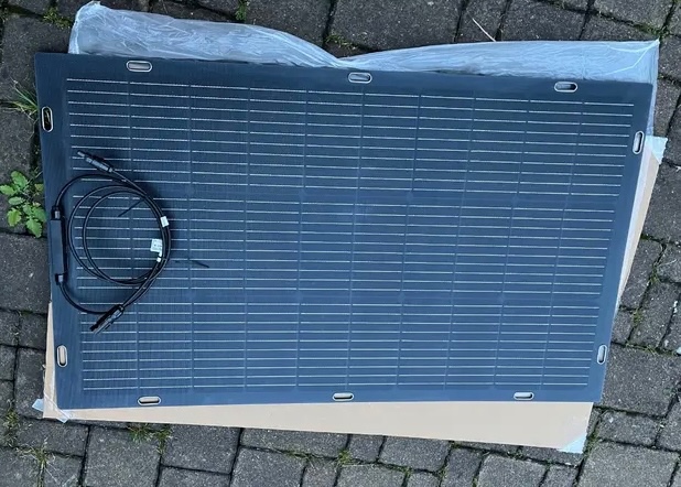 105W Flexibilni Solarni fotovoltaicky panel 12V system MC4