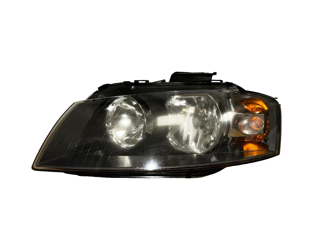 Levý halogen 8P0941003K Audi A3 Sportback r.v. 2007