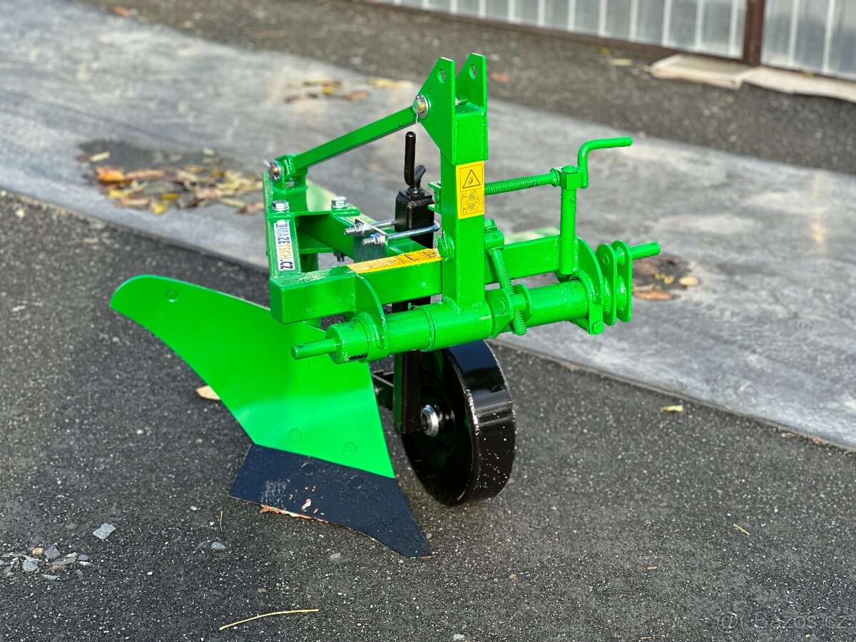 Pluh za traktor