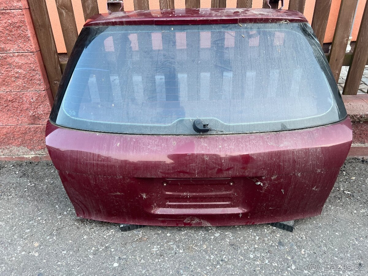 Kufrové dveře Audi a4 b6