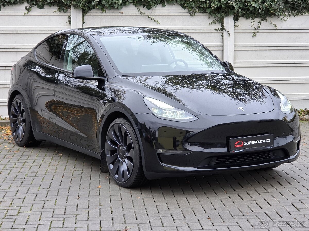 Tesla Model Y Performance Tovární Záruka SOH 96%