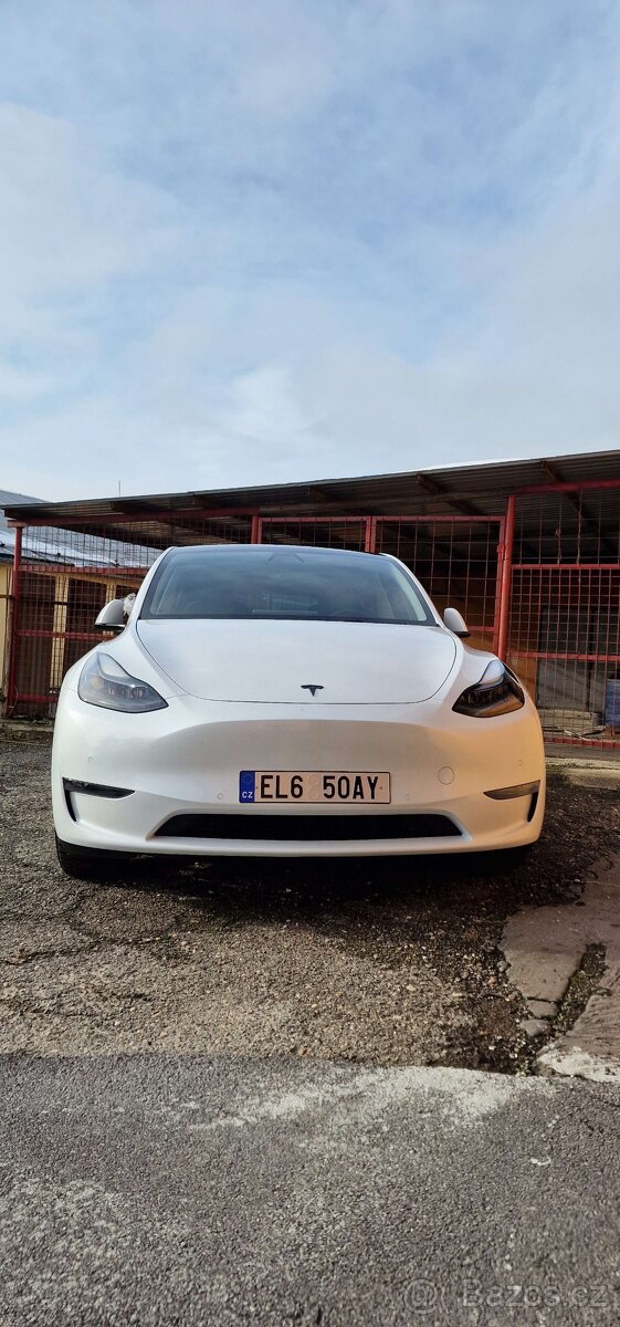 TESLA model Y Long Range, Dual motor 2021, odpočet DPH
