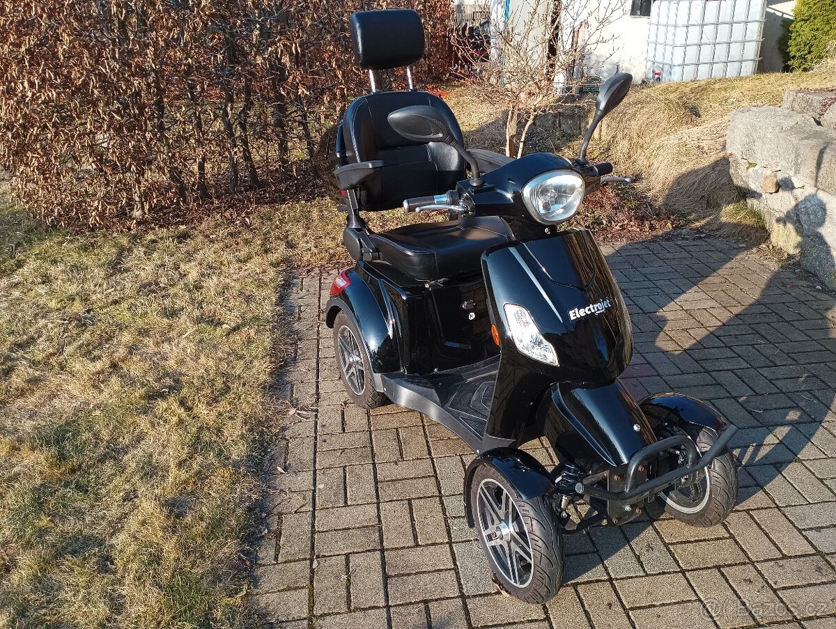 Elektrojet EJ4-04
