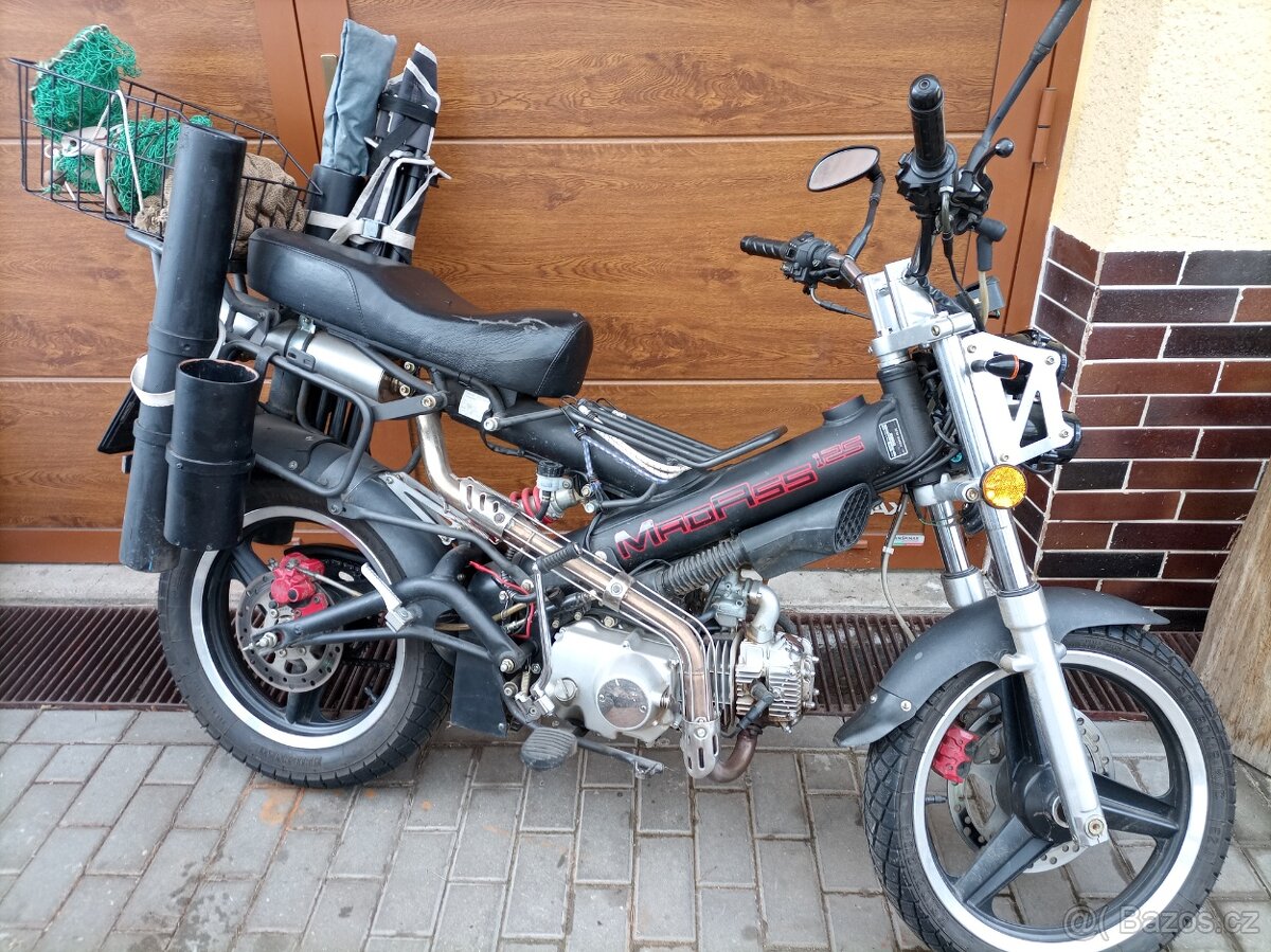 Malé moto Zn. MadAss