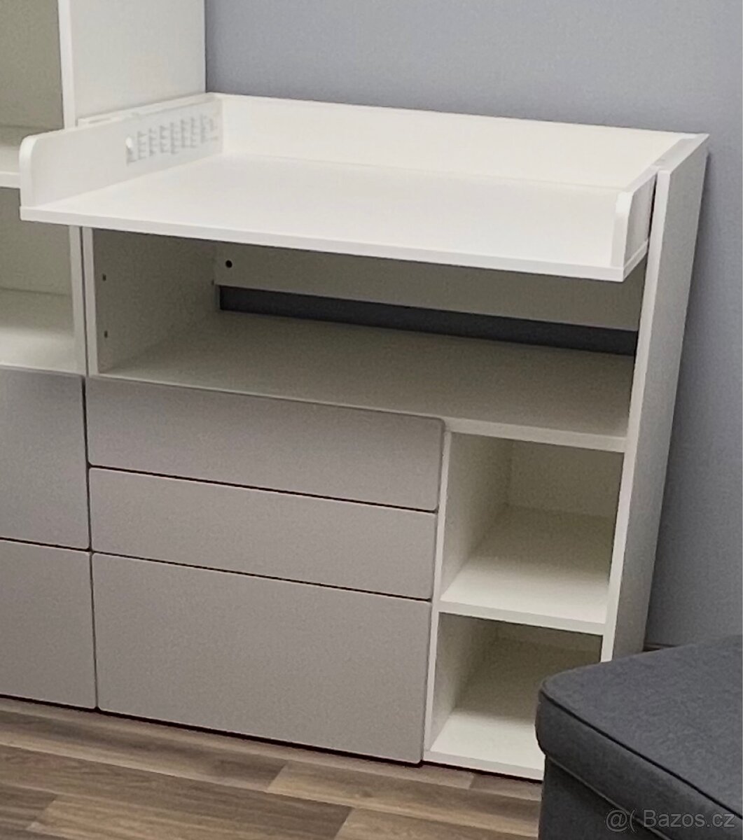 Přebalovací pult IKEA SMASTAD