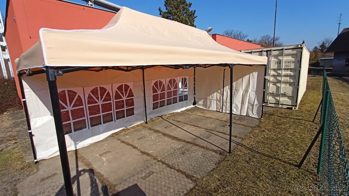 Párty stan nůžkový profi velký 3x6m