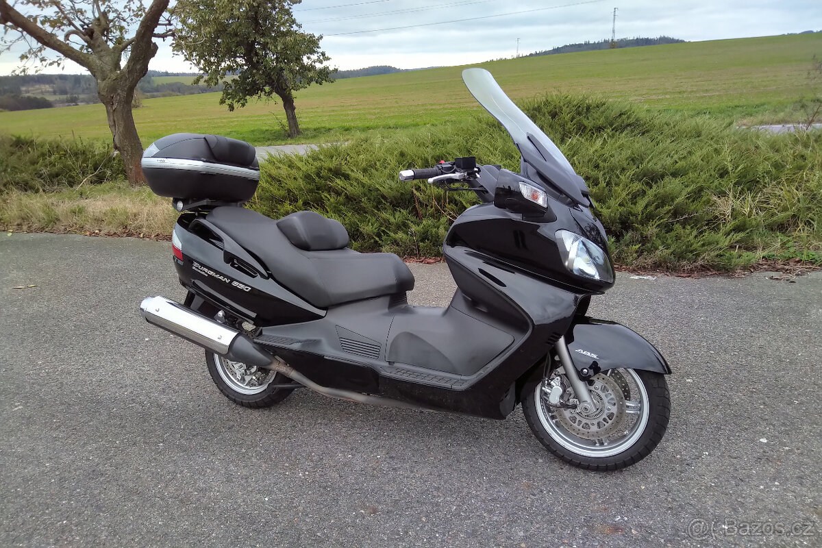 Suzuki Burgman 650 Executive (2012)