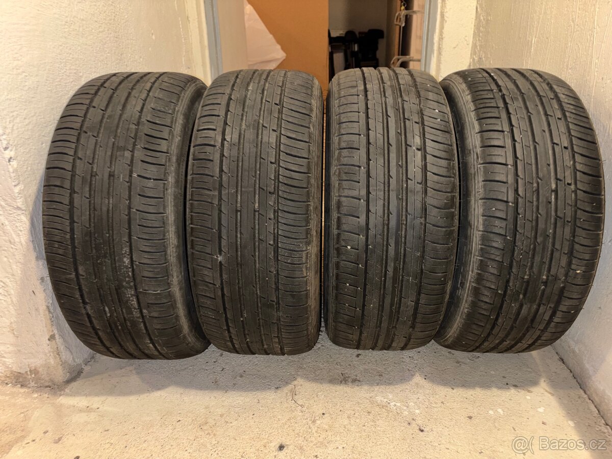 Letní pneu Falken 225/45 R17 91W