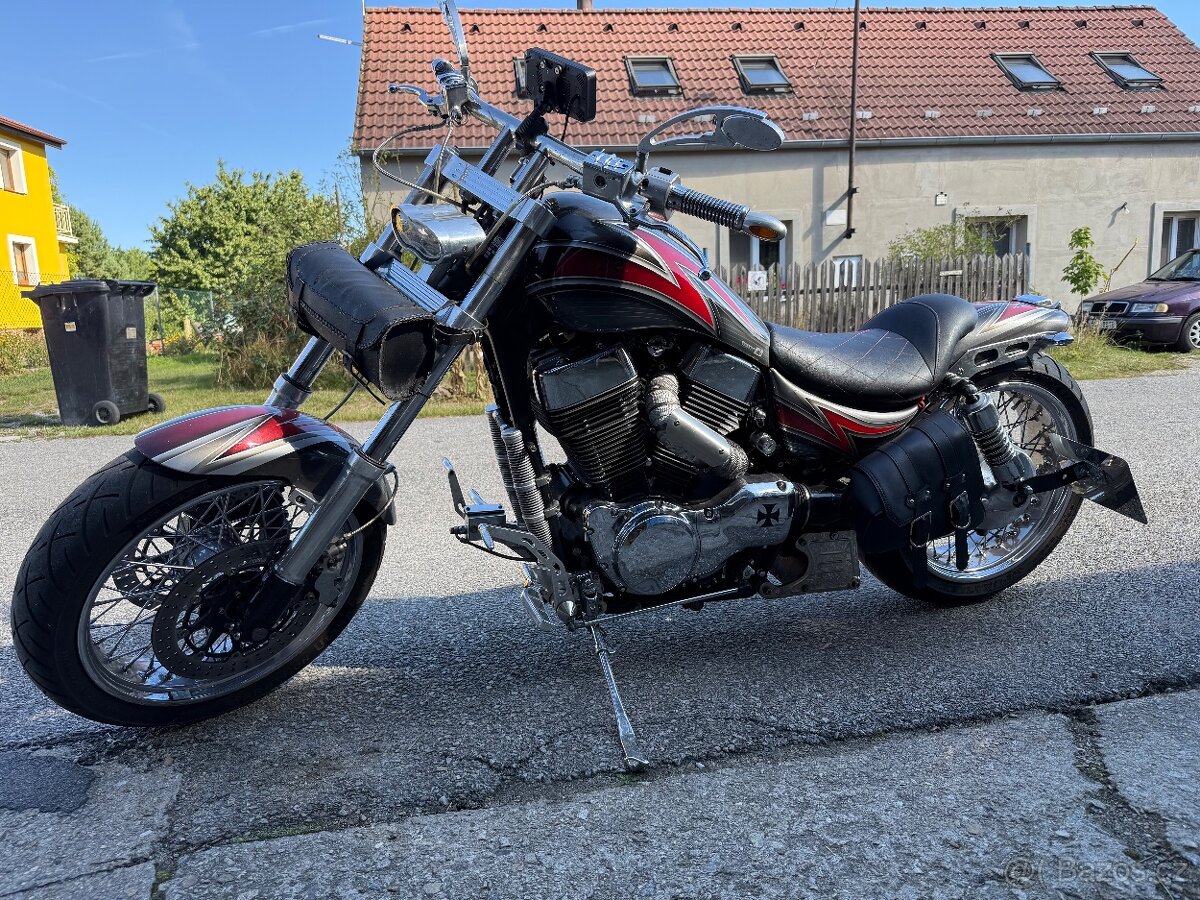 Suzuki Intruder 1400