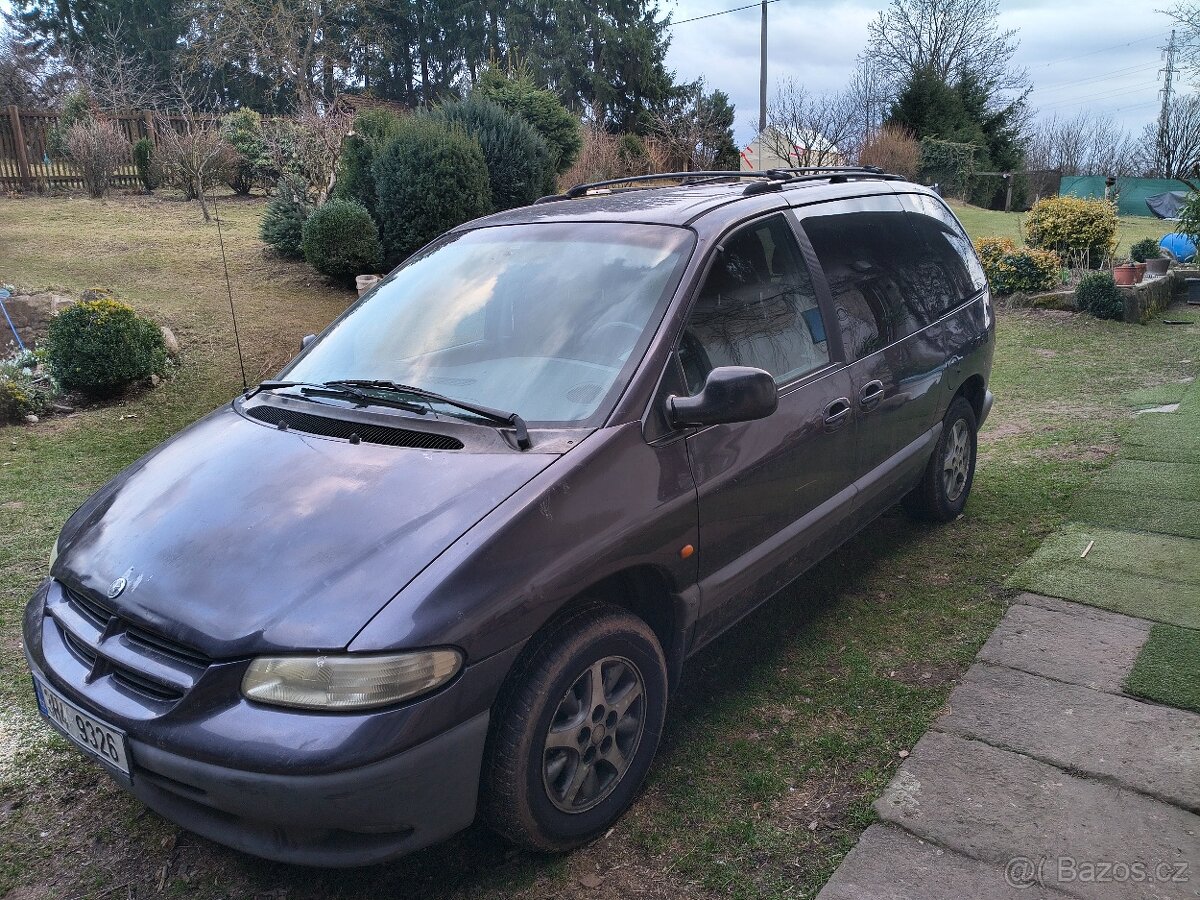 Prodám Chrysler Voyager