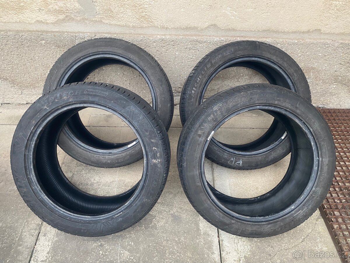 Letní pneu 235/45 R17