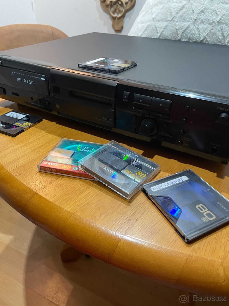 Kenwood DMF - 3020 Minidisc recorder