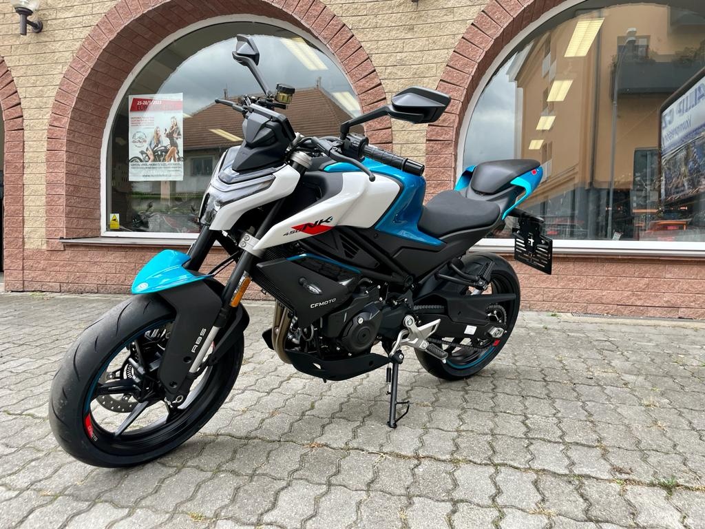 CFMOTO 450NK