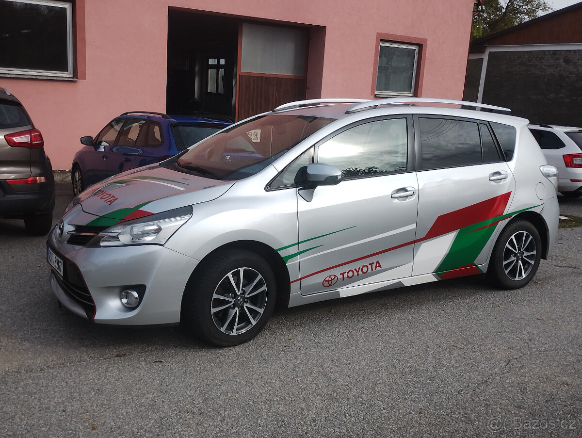 Prodám Toyota Verso 1,6 D-4D 2014