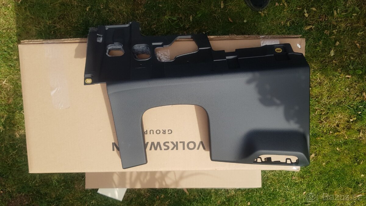 Kryt pod volant Audi Q5 r.v2023