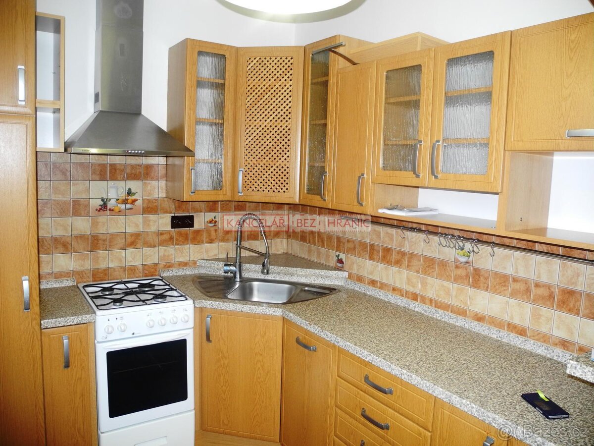 Pěkný byt 2+1 s balkonem