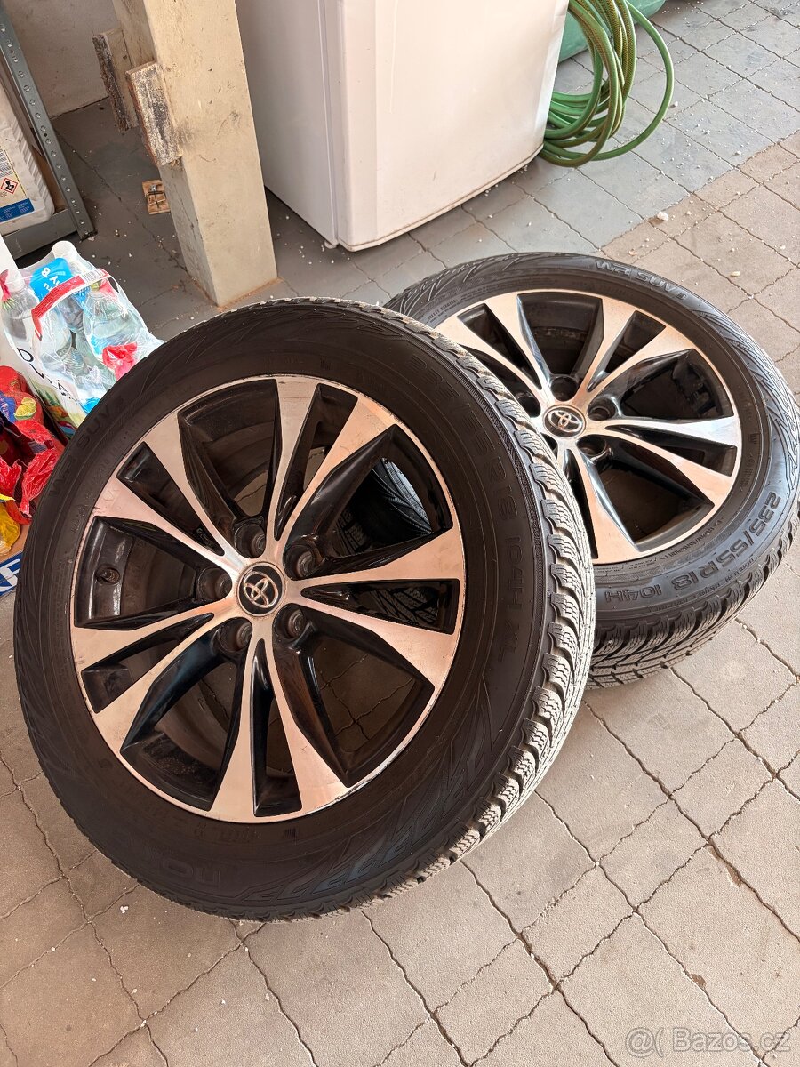 Toyota R18