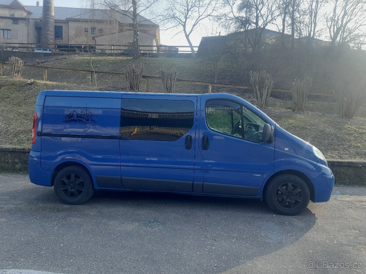Prodám obytný Opel Vivaro