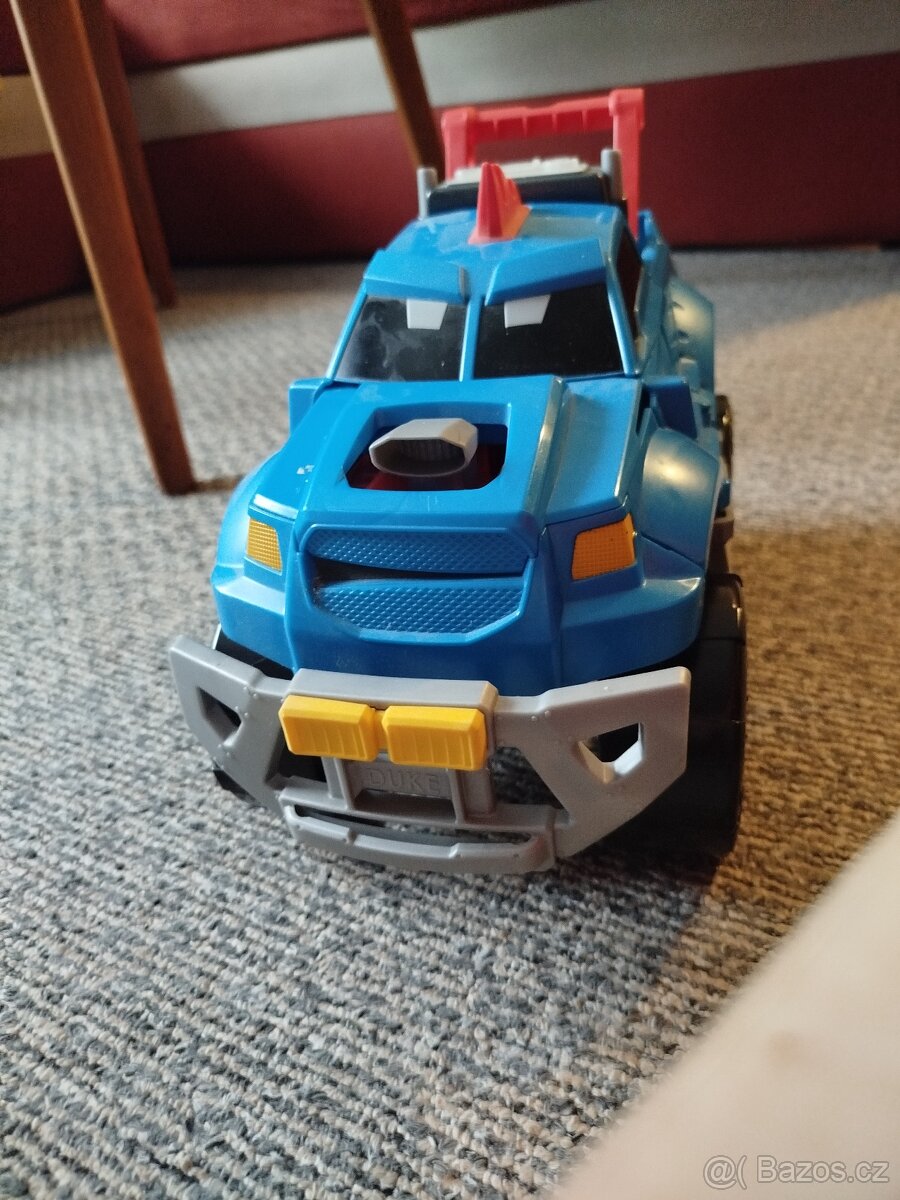 Demoliční auto