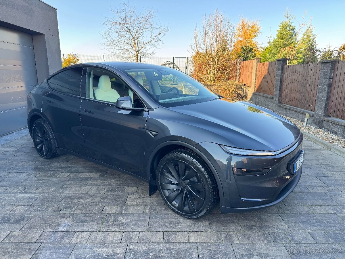 Tesla Model Y, Juniper, Long Range, Dual M.